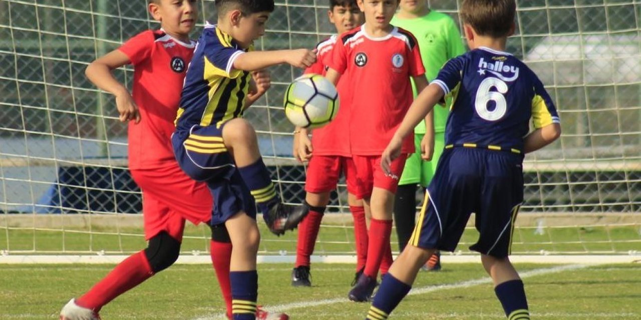 Fenerbahçe’yi eleyen Denizlili gençler dikkat çekti