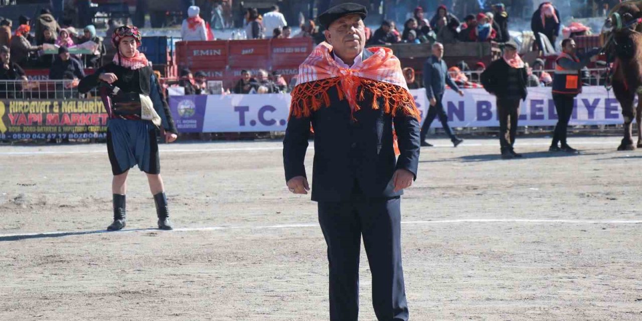 Başkan Özel: "Ramazan’ın manevi atmosferine saygı bizim için önceliktir"