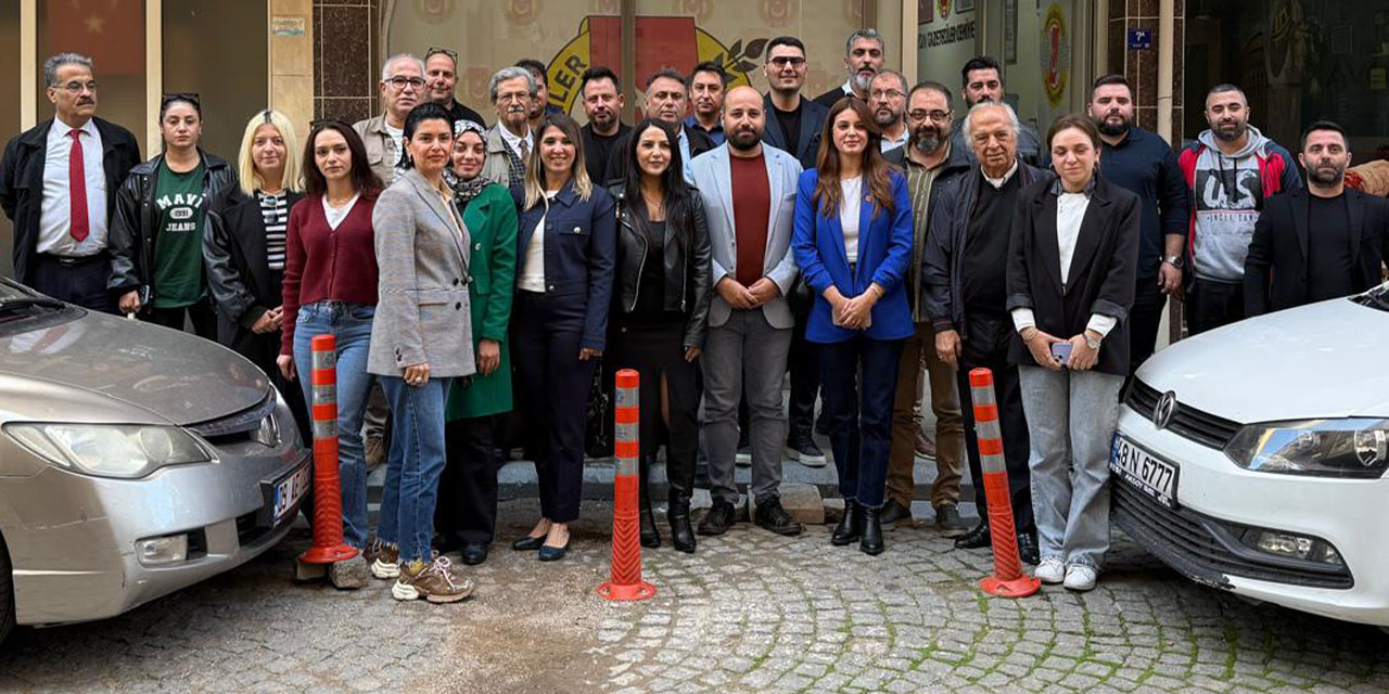 CHP’li belediyelerden gazeteciler cemiyetlerine ziyaret