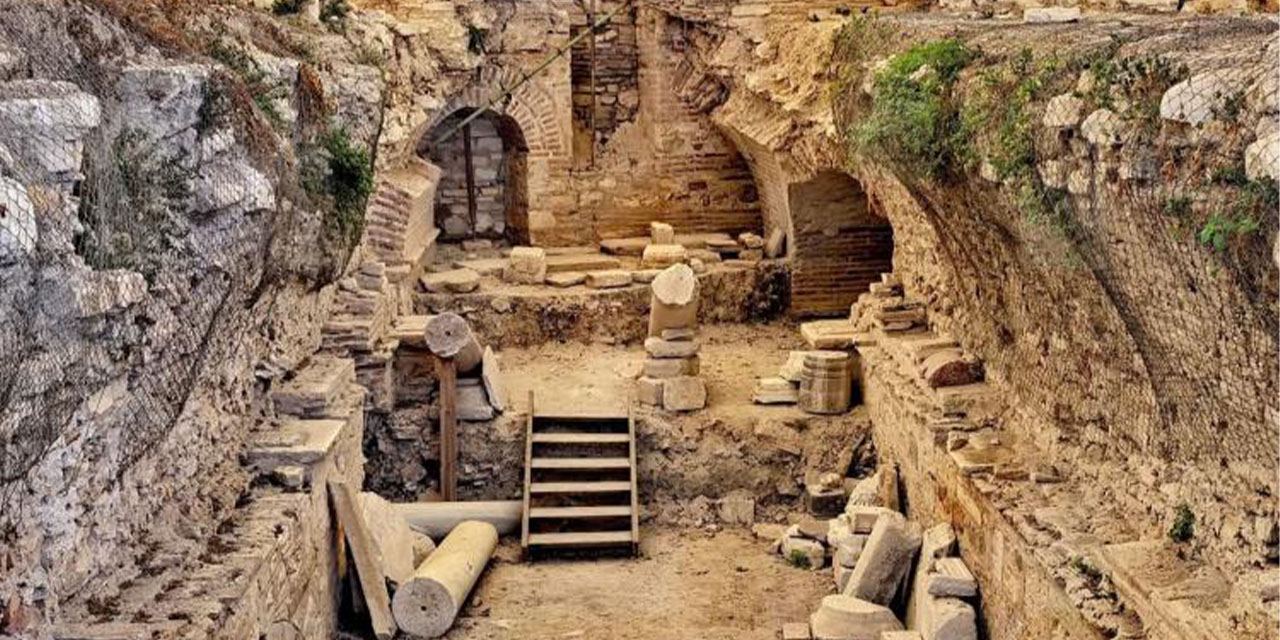 Ege’nin tarihi hazinesi Kadıkalesi, ziyaretçilerini bekliyor