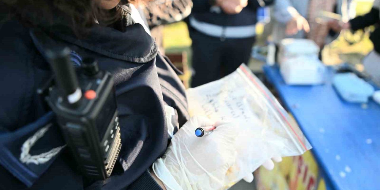 Başkan Günel’den sokak lezzetlerine sıkı takip