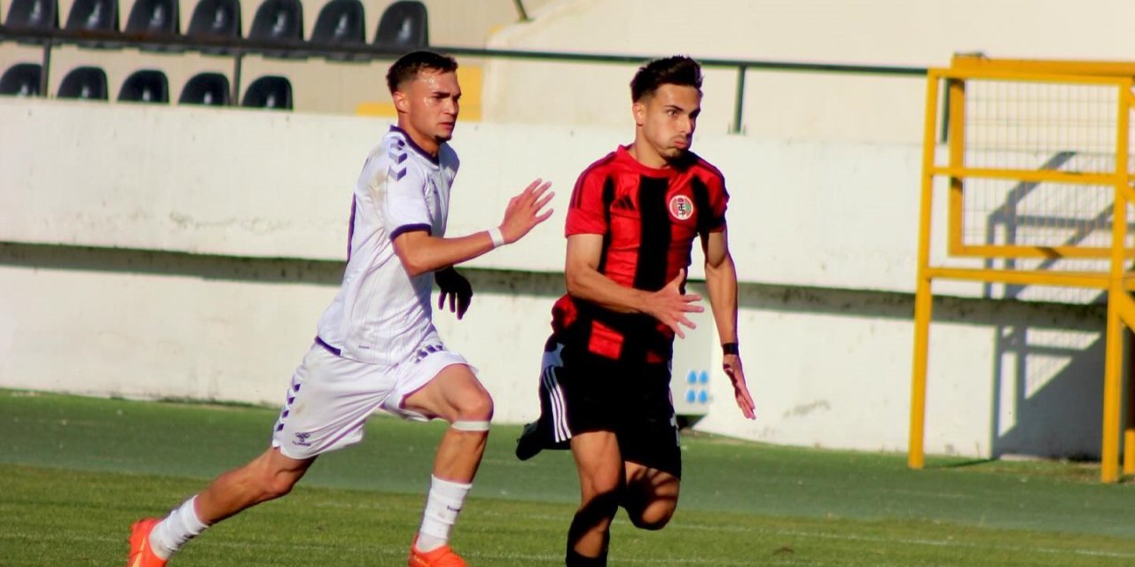 Akhisar namağlup yoluna devam ediyor