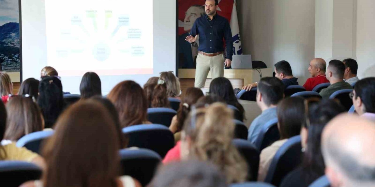 Bodrum Belediyesi kurum içi eğitimlerini sürdürüyor