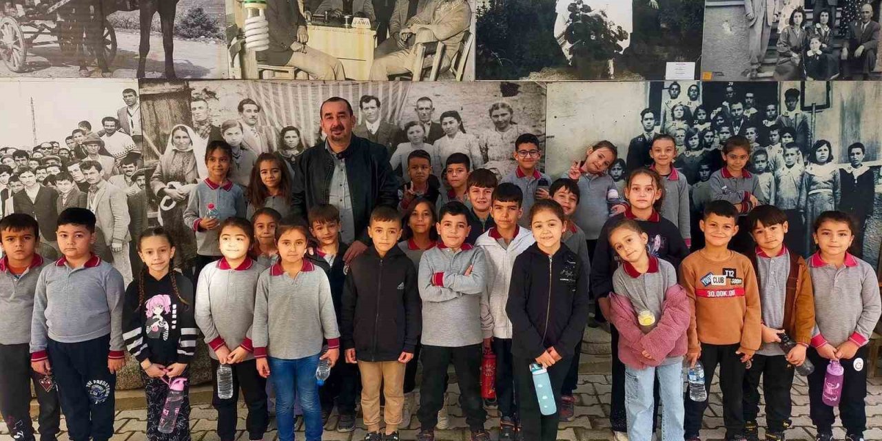 Minik öğrencilerden müze ziyareti