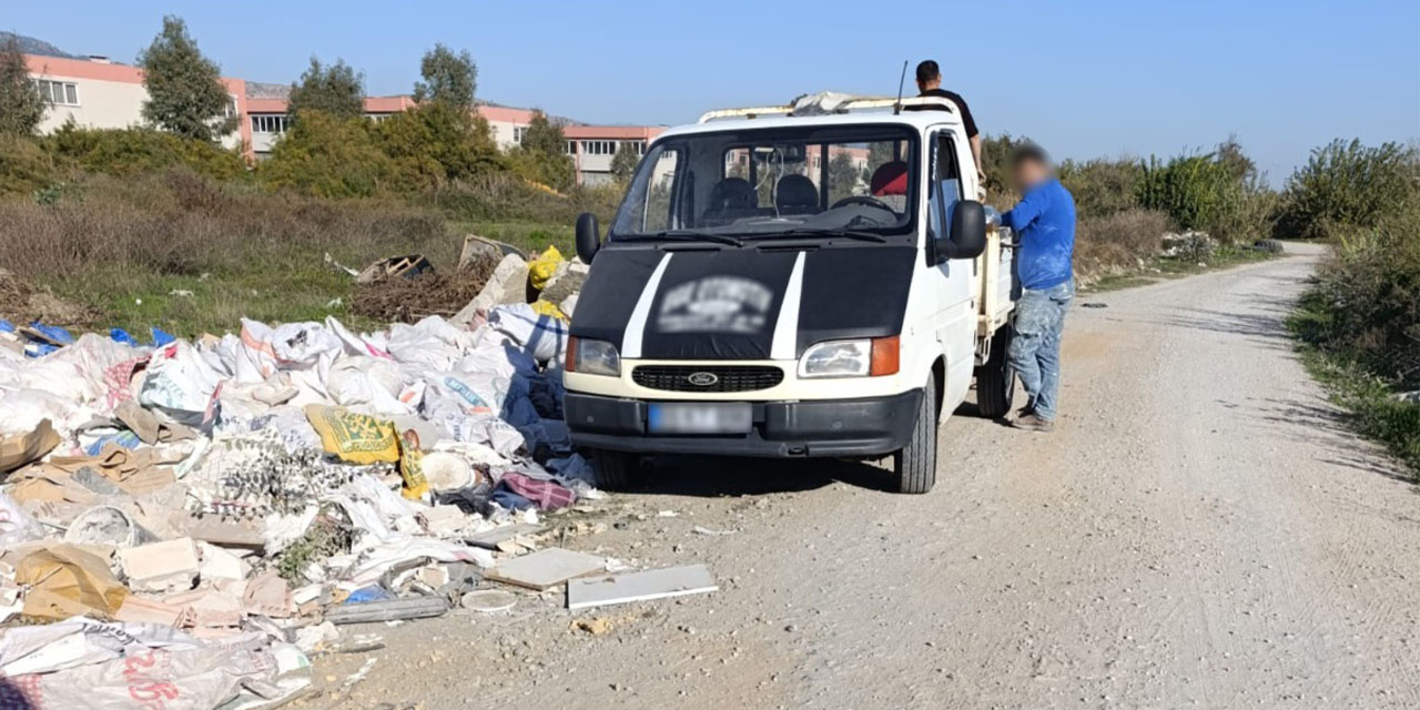 Efeler’de kaçak moloz dökümüne 47 bin TL ceza