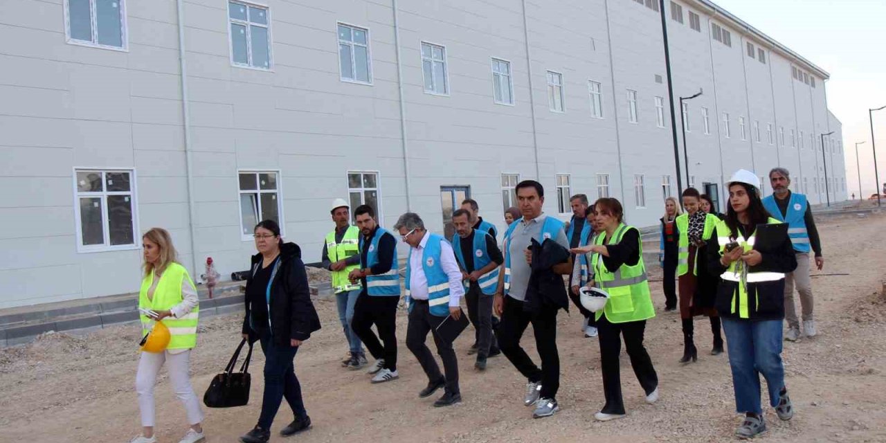 Acil Durum Hastanesine taşınma planlamaları yerinde değerlendirildi