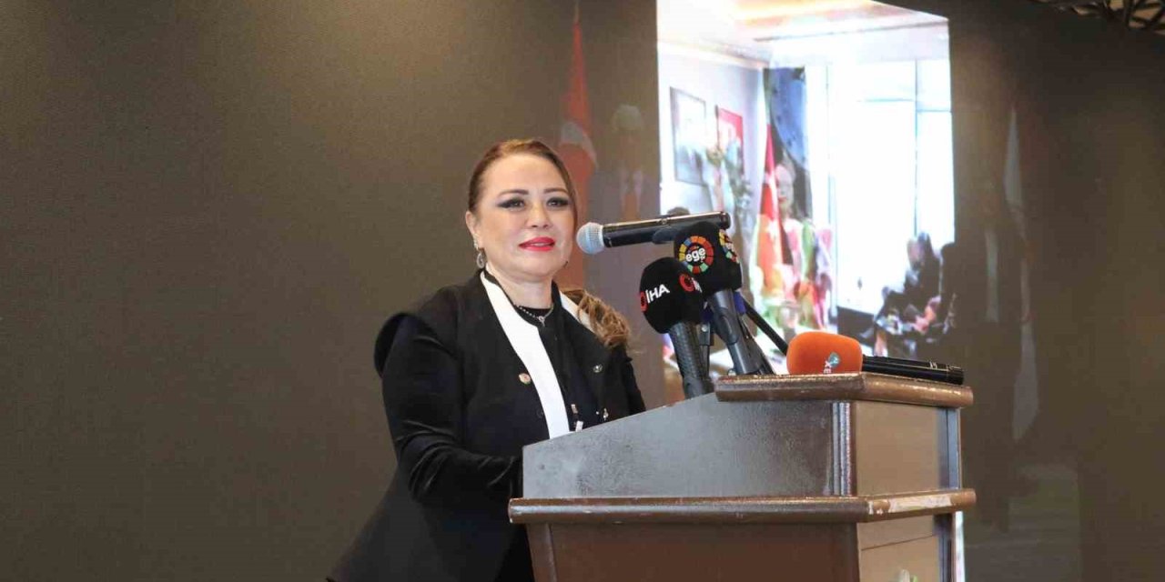 İzmir’de ’Sağlık Diplomasisi ve İnovasyon Zirvesi’