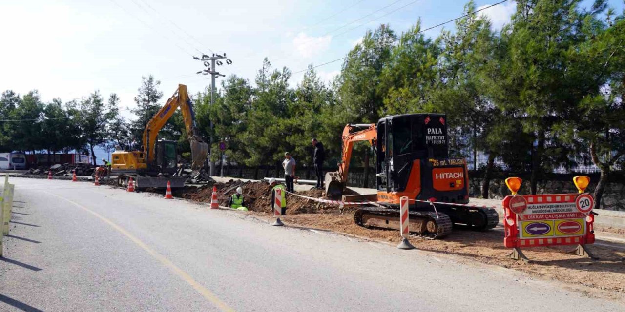 MUSKİ’den Marmaris’e kesintisiz su çalışması