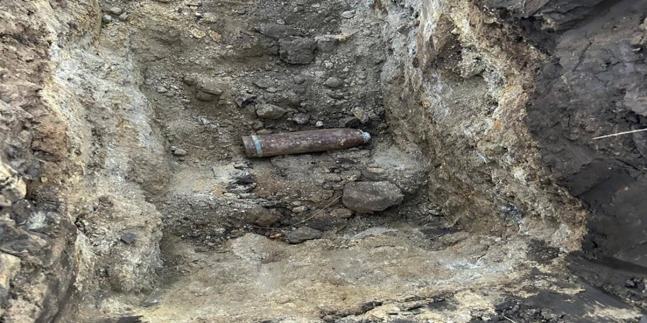 Tarlada bulunan top mermisi imha edildi