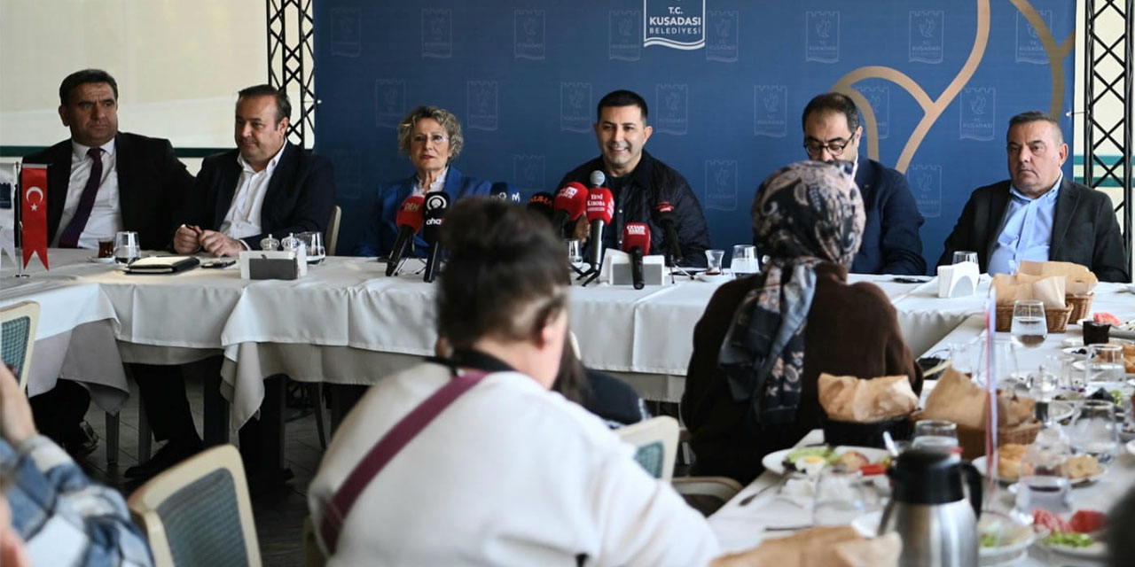 Başkan Ömer Günel: “Kuşadası 14 yıldır sahil bandı projesini bekliyor”