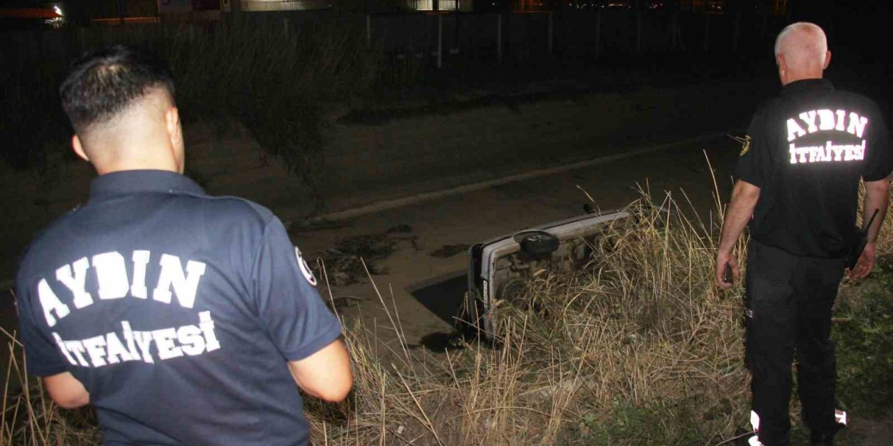 Aydın’da otomobil sulama kanalına uçtu: 2 yaralı