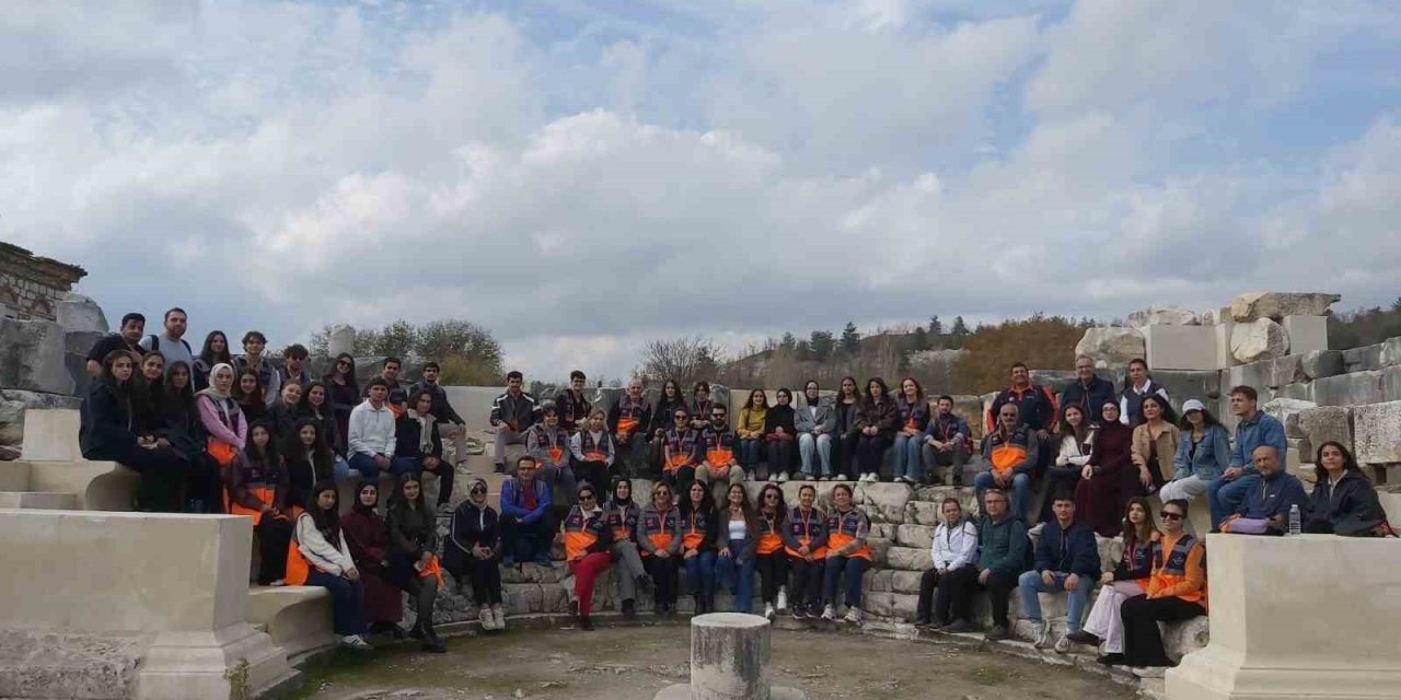 AFAD gönüllüleri tarihin izinde