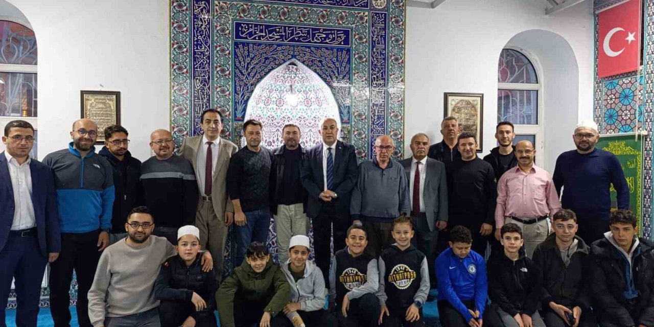 Emirdağ Müftülüğünden öğretmenler için sabah programı