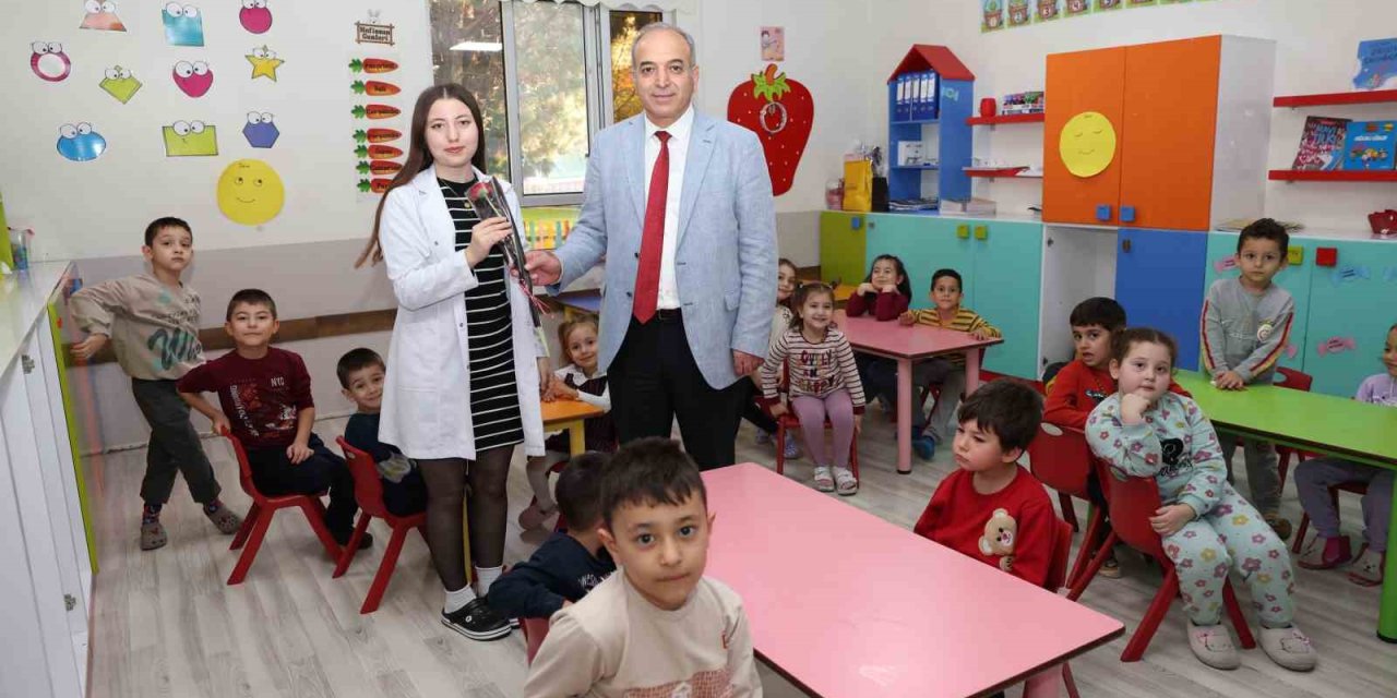 Denizli OSB yönetiminden öğretmenlere anlamlı ziyaret
