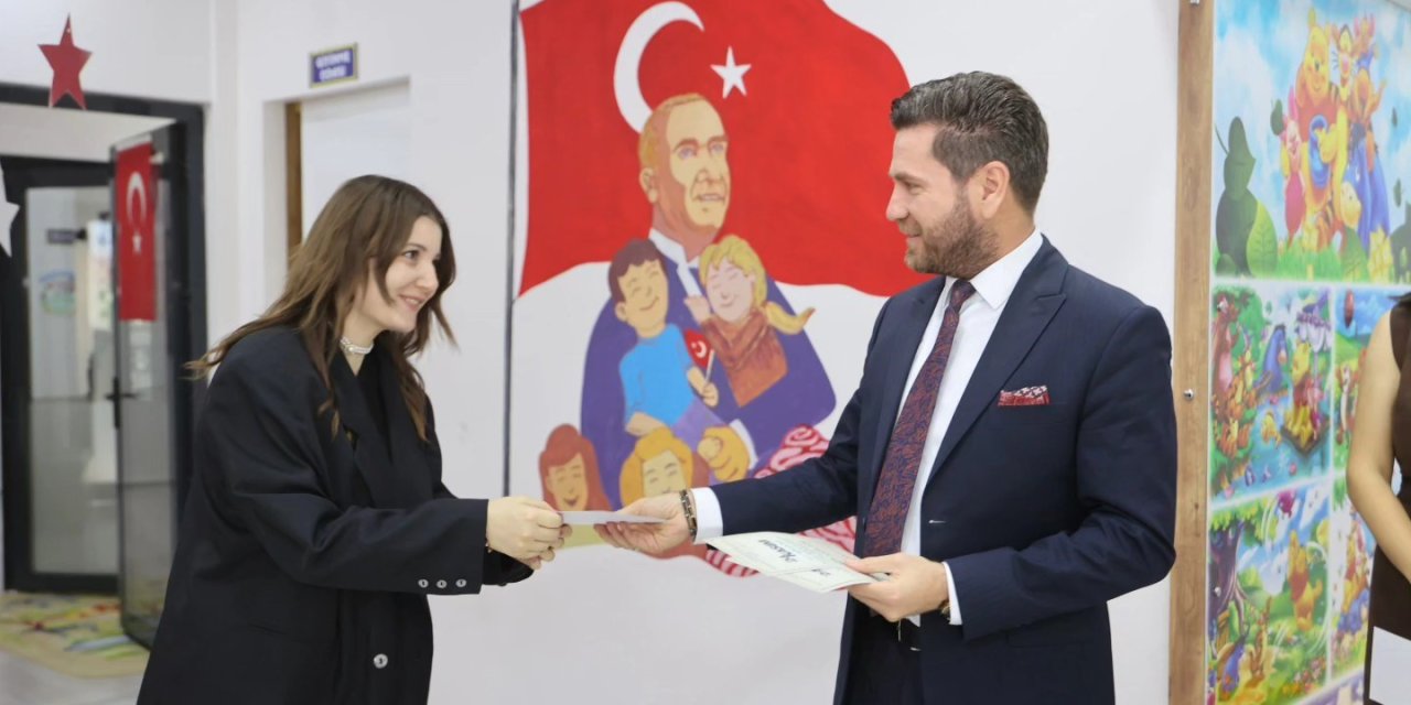 Başkan Tatık, Öğretmenler Gününde öğretmenleri yalnız bırakmadı