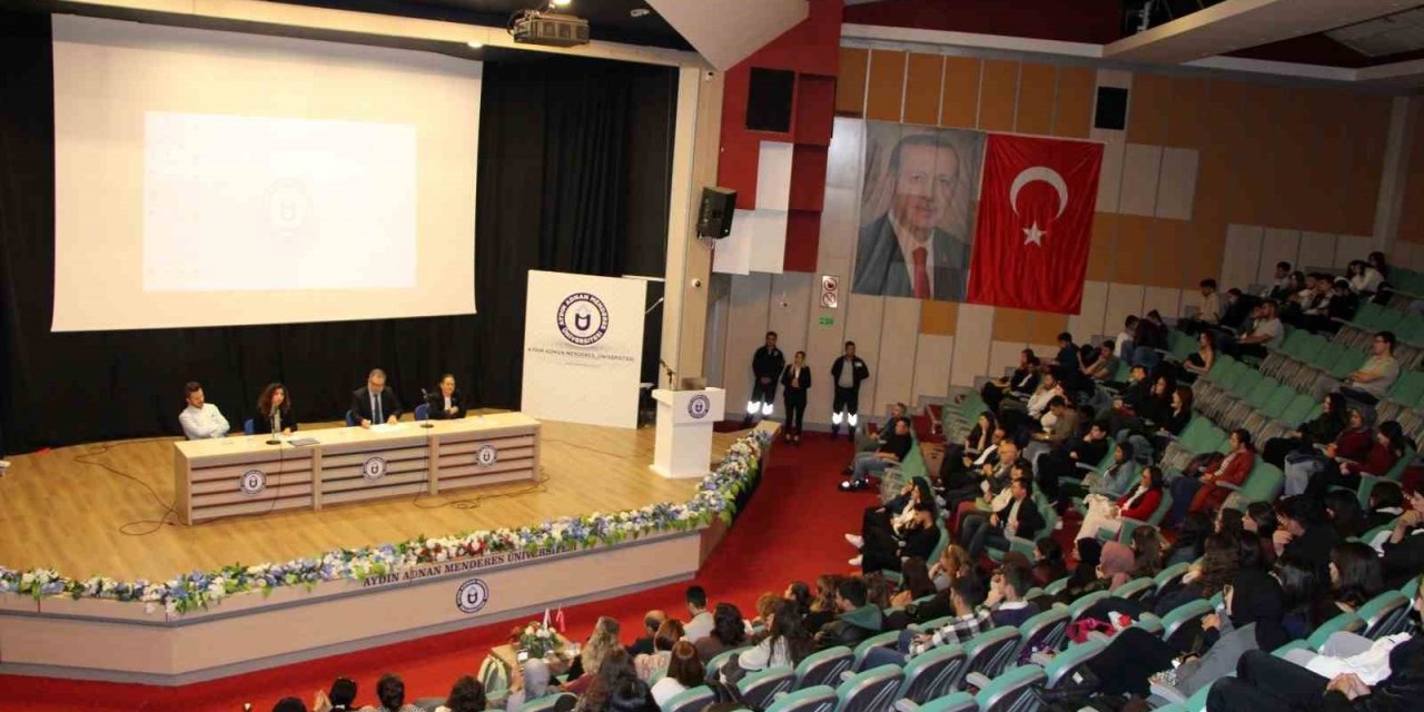 ADÜ’de "Öğretmenlik Yolunda: Deneyimden İlham Almak" etkinliği gerçekleştirildi