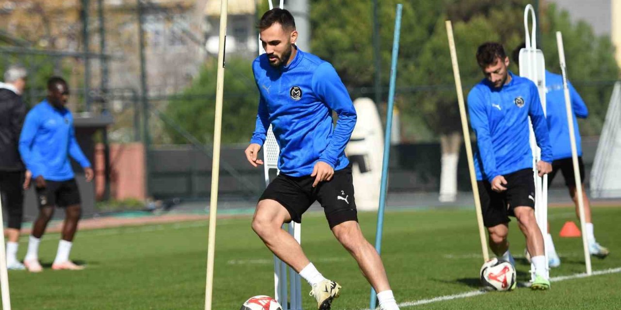 Manisa FK’da Pendikspor mesaisi sürüyor