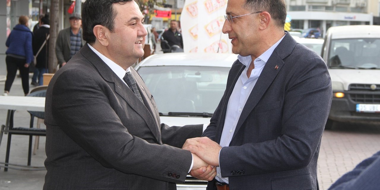 AK Partili İlçe Başkanları Kula’da bir araya geldi