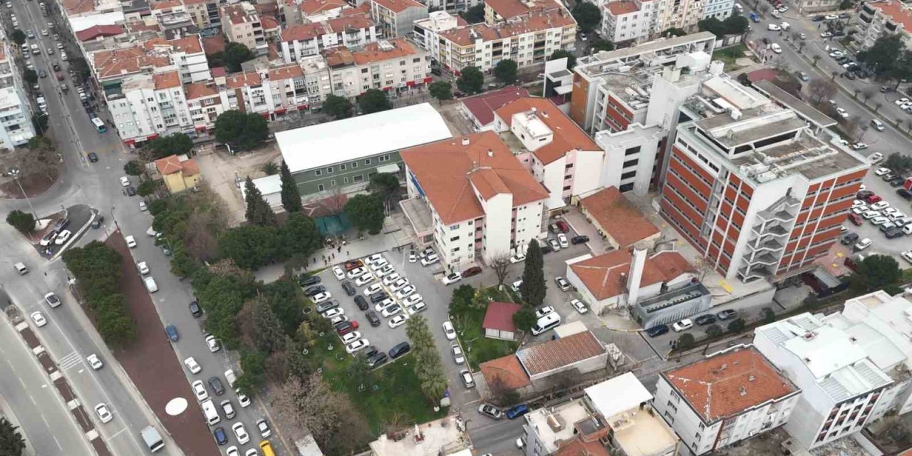 Akhisar’da lazerle böbrek taşı tedavisine başlandı