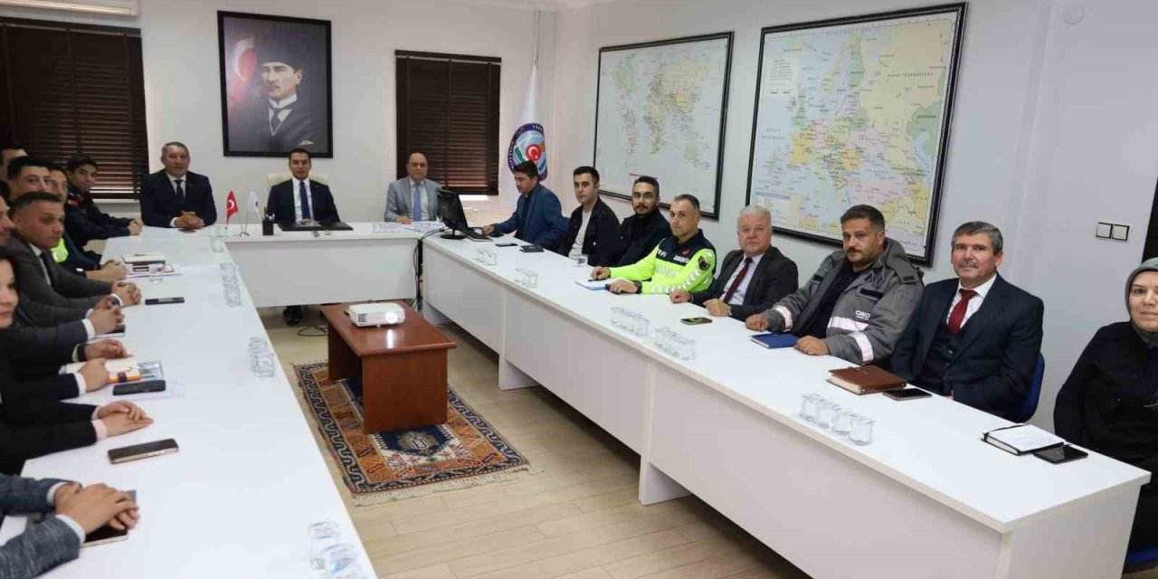 Dinar’da kış tedbirleri masaya yatırıldı