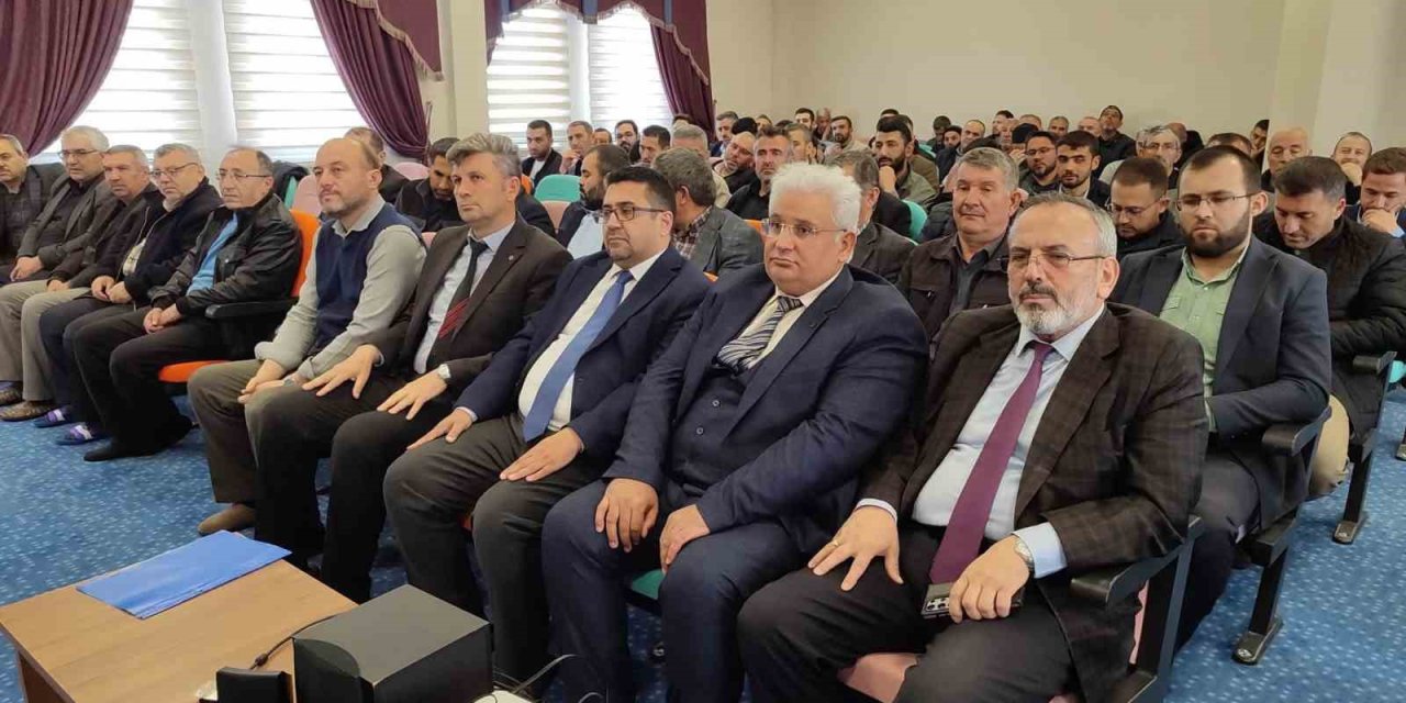 Şuhut’ta din görevlilerine yönelik eğitim toplantısı