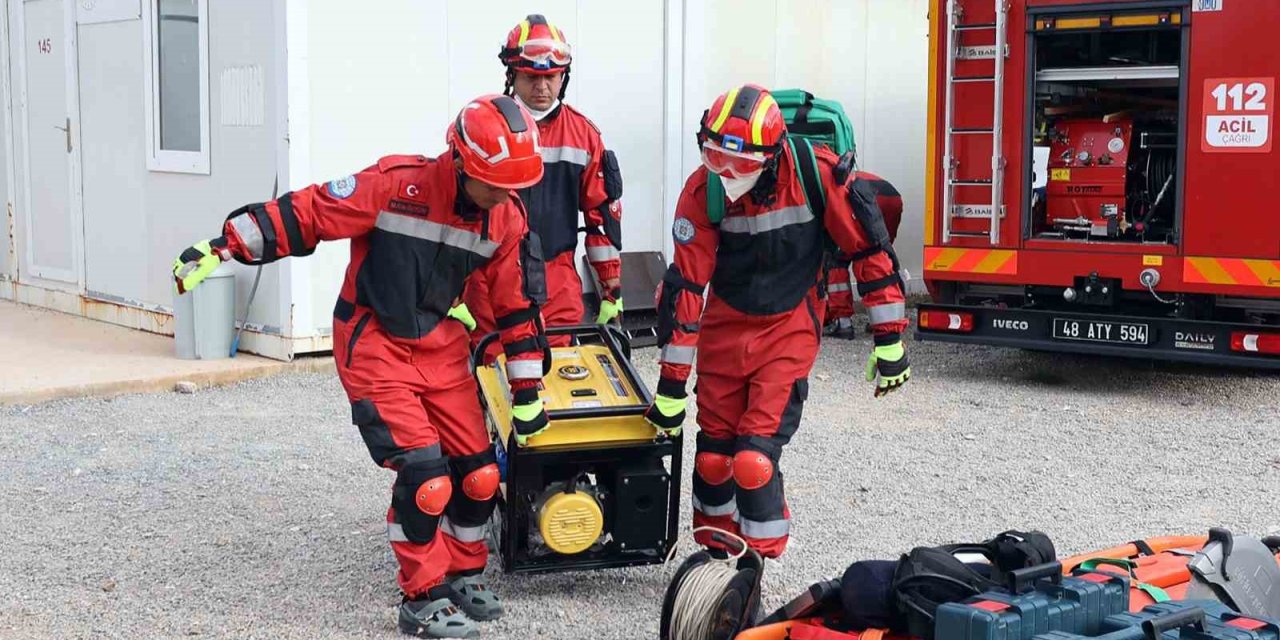 Muğla Büyükşehir İtfaiyesi afetlere hazırlıkta bir adım daha attı