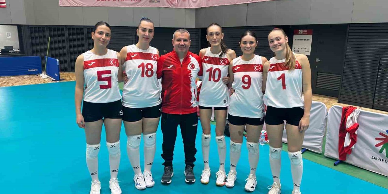 Tokyo Deafympıcste Denizlili sporculardan tarihi başarı