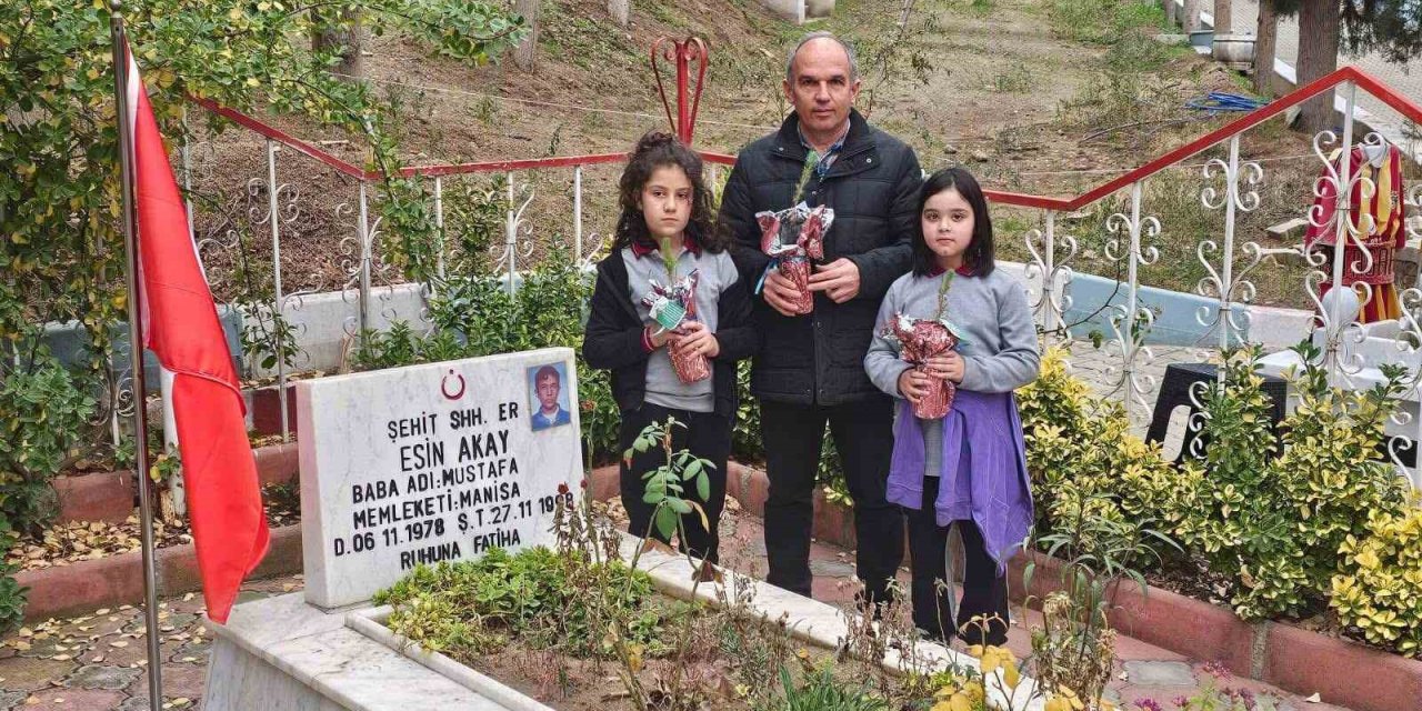 Şehit Esin Akay adını taşıyan okulda anıldı