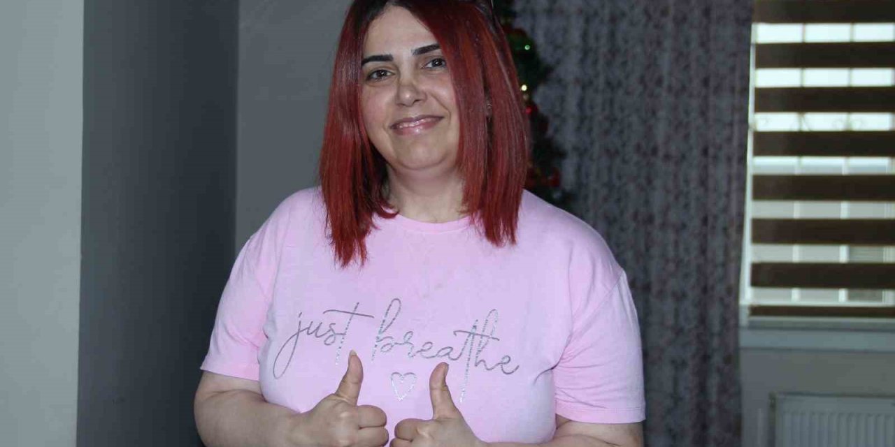 Beyin felcine rağmen pes etmedi; yeniden doğuşun hikâyesini yazıyor