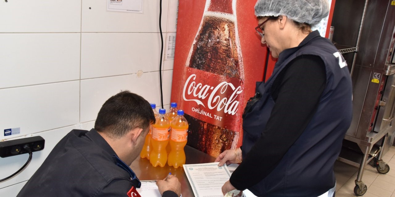 Yunusemre zabıtasından gıda denetimi