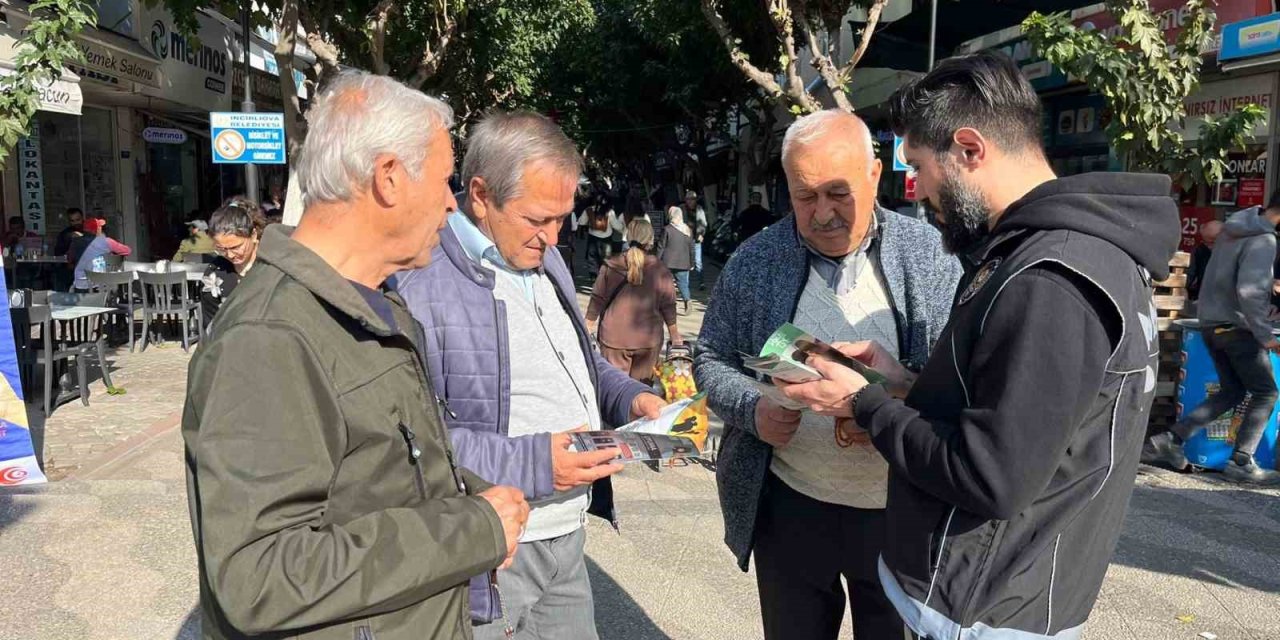 İncirliova’da polis ekipleri vatandaşları uyuşturucuya karşı bilgilendirdi