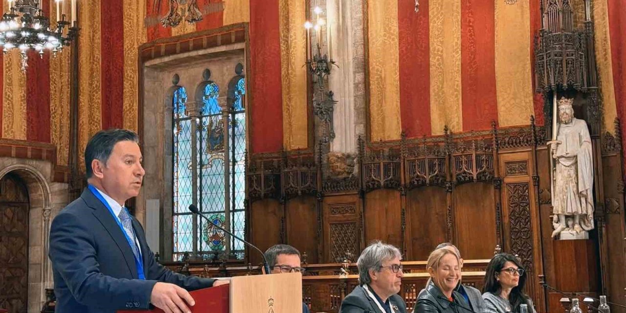 Başkan Aras’tan Barselona’da Akdeniz için önemli açıklamalar