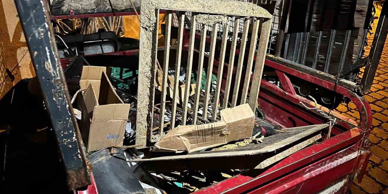 MASKİ’ye ait yağmur mazgallarını çalan şüpheliler yakalandı