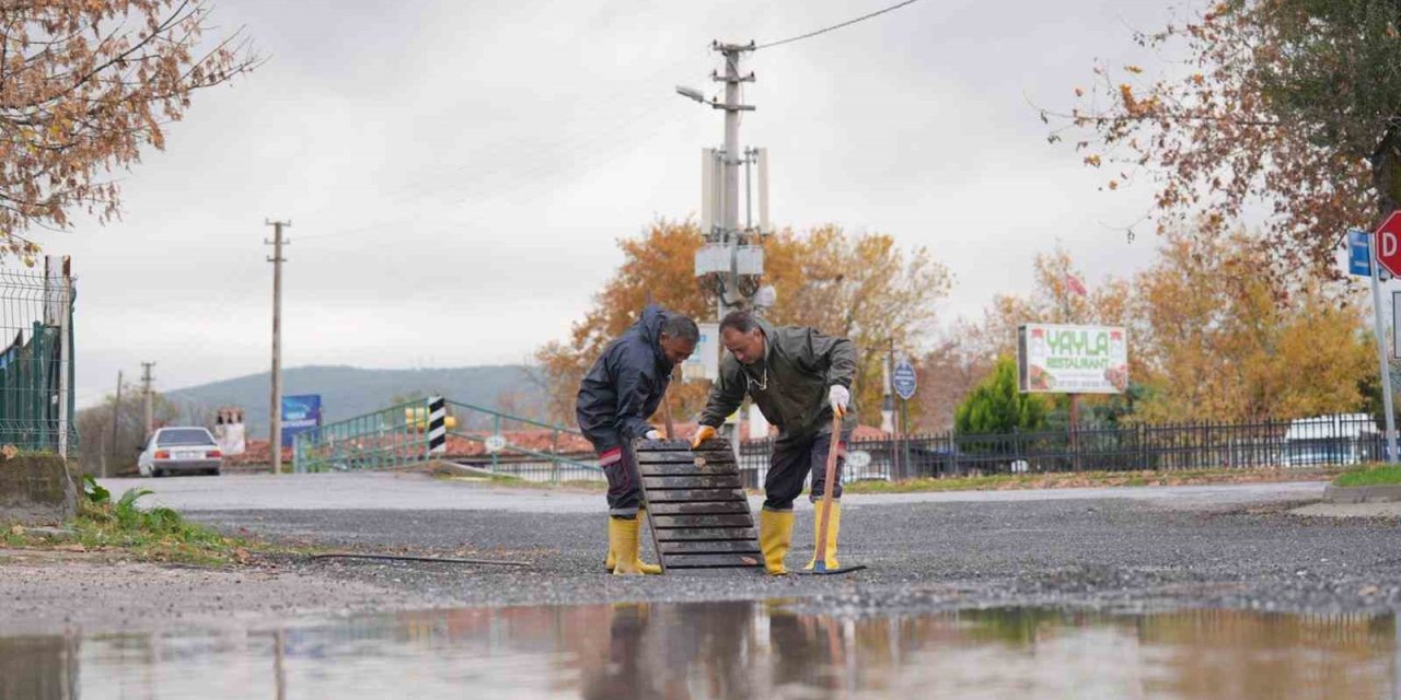 Menteşe Belediyesi kuvvetli yağış uyarısı öncesi hazırlıklarını yaptı