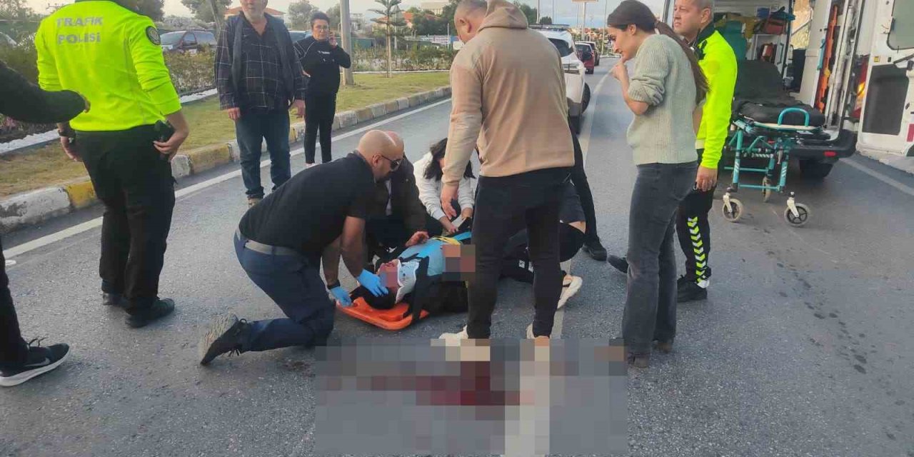 Motosiklet refüje çarptı: 1 ölü, 1 yaralı