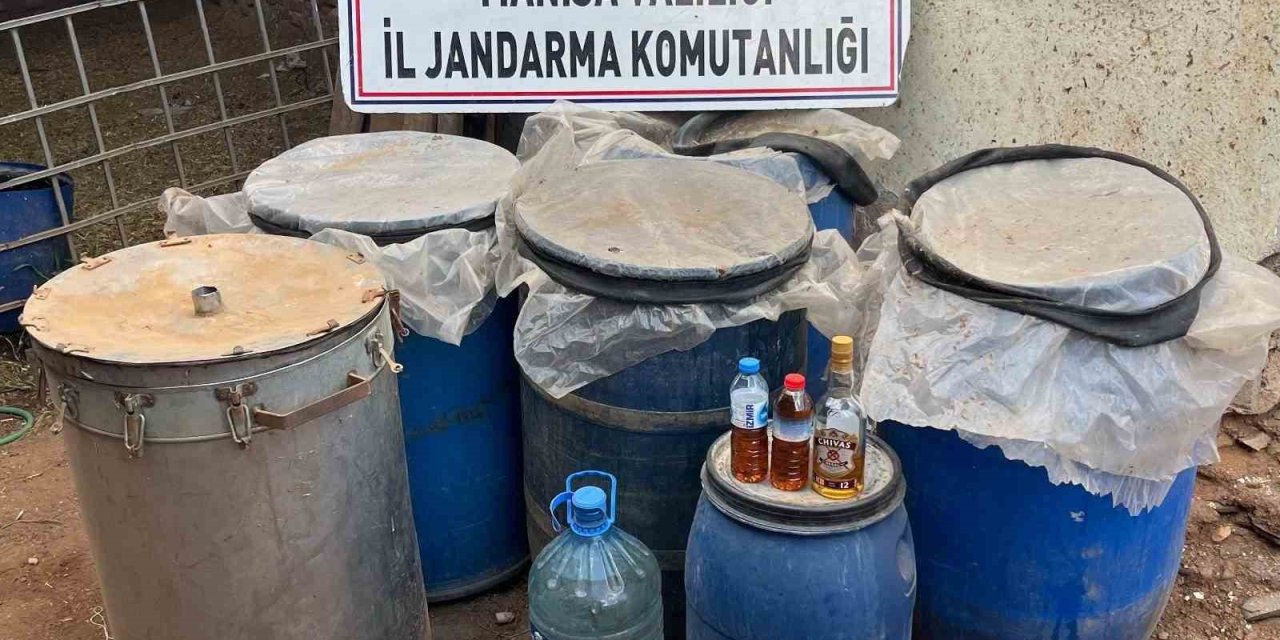 Manisa’da 82 litre sahte içki ele geçirildi
