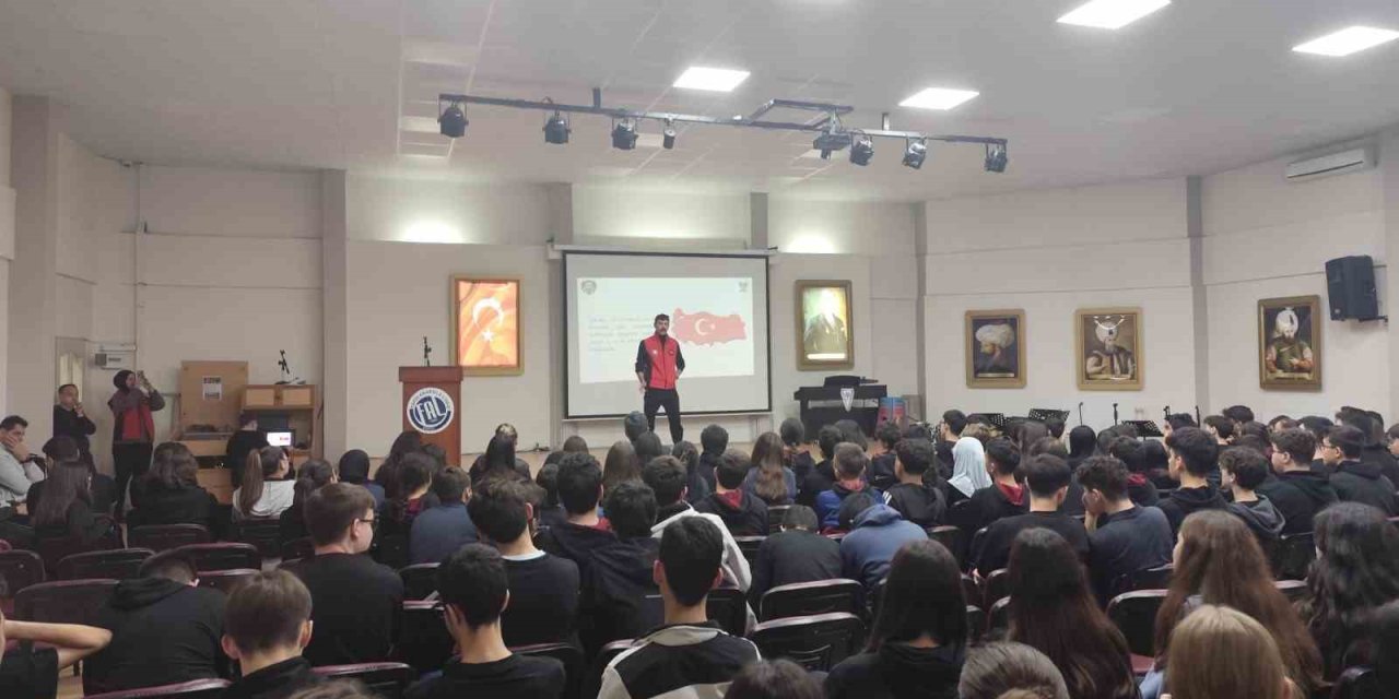 Manisa’da 700 kişiye suç önleme ve farkındalık eğitimi