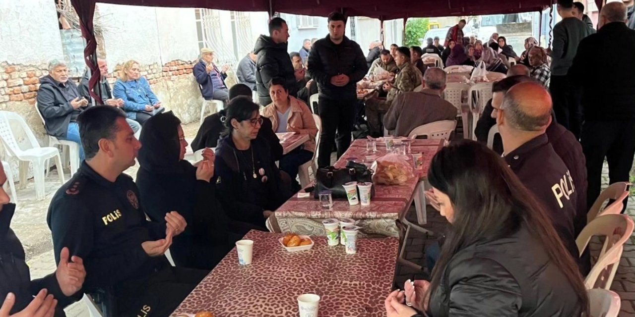 Germencikli şehit teğmen dualarla memleketinde anıldı