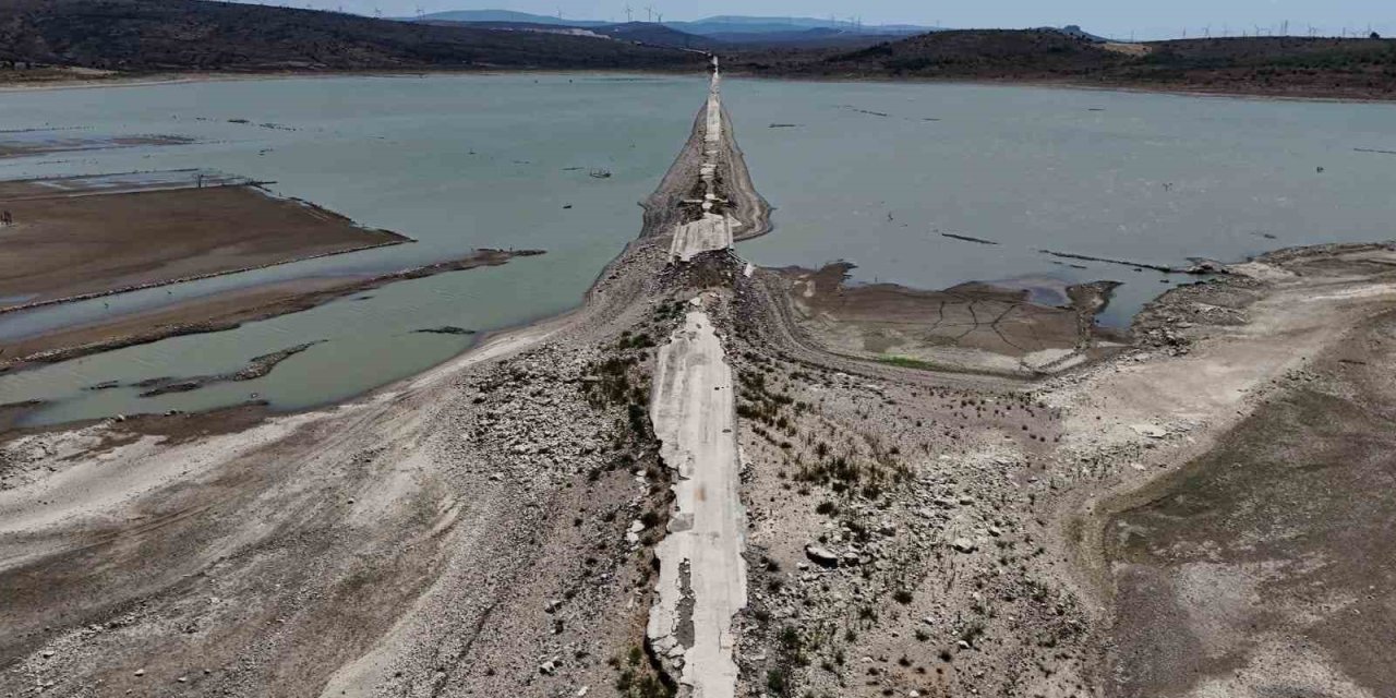 Çeşme’de rekor yağışa rağmen Kutlu Aktaş Barajı’nda doluluk yüzde 1’in altında