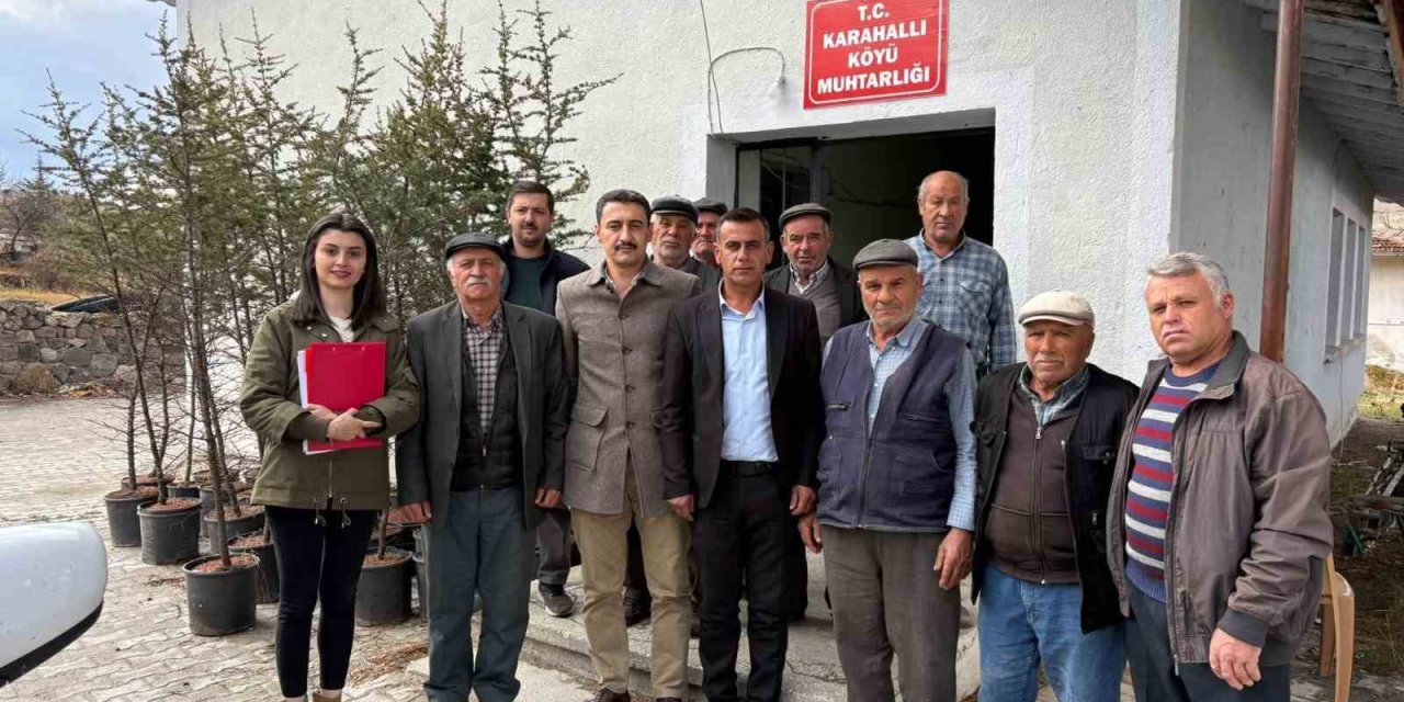 Şuhut’ta çiftçi eğitim toplantısı yapıldı