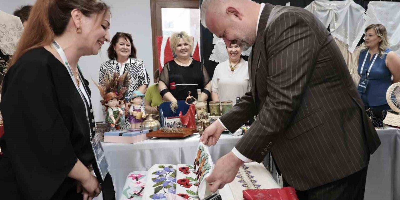 Menemen’de ücretsiz hizmetler 100’e ulaştı