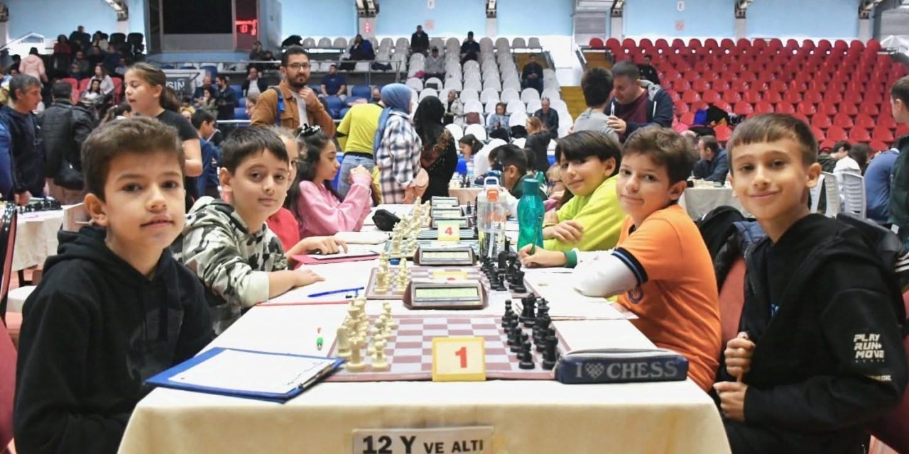 Yunusemre’de satranç kursu başlıyor