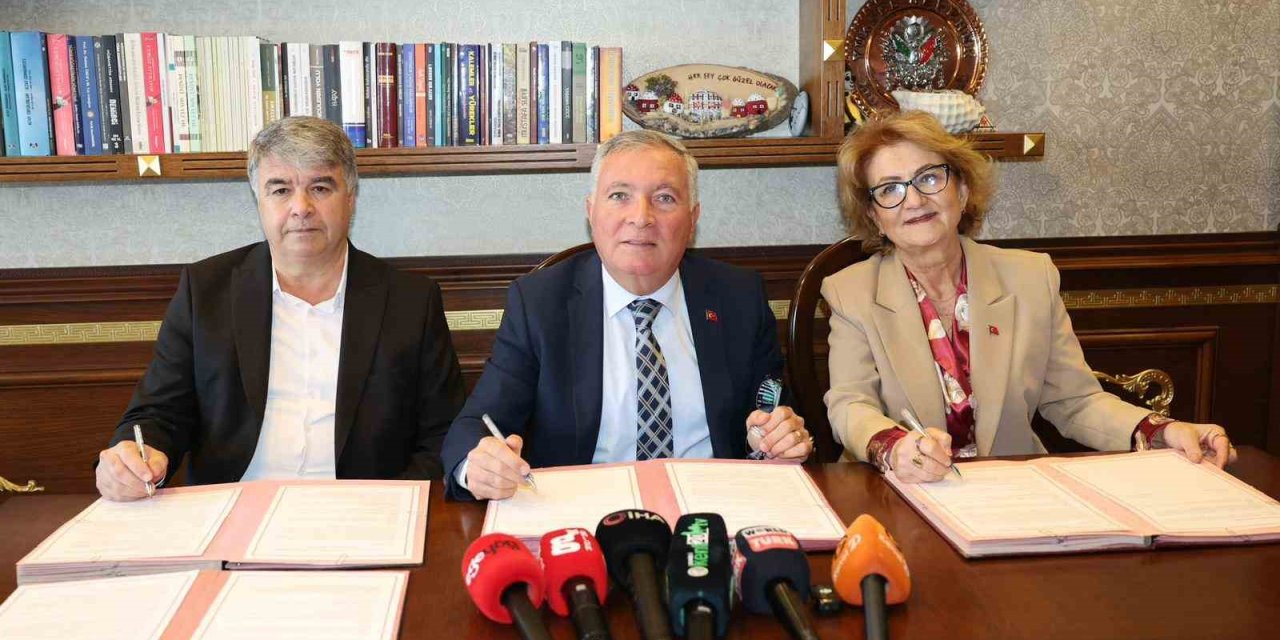 Denizli’de 3 belediye 2 bin sokak hayvanı için 30 bin dönümlük yuva kuruyor