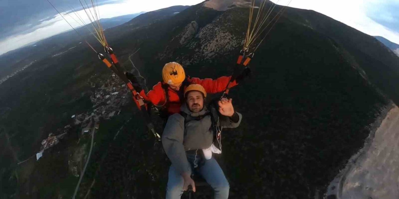 Engelleri aşmak için gökyüzüne çıktılar