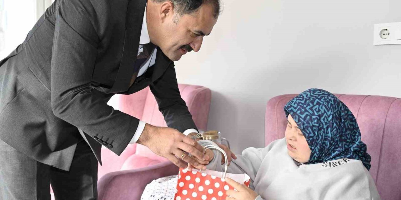 Demirci’de 3 Aralık Dünya Engelliler Günü kutlandı