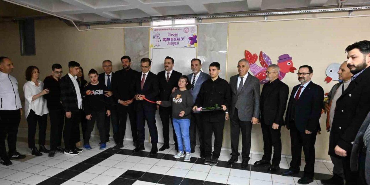 Salihli’de Yaşam Becerileri Atölyesi hizmete girdi