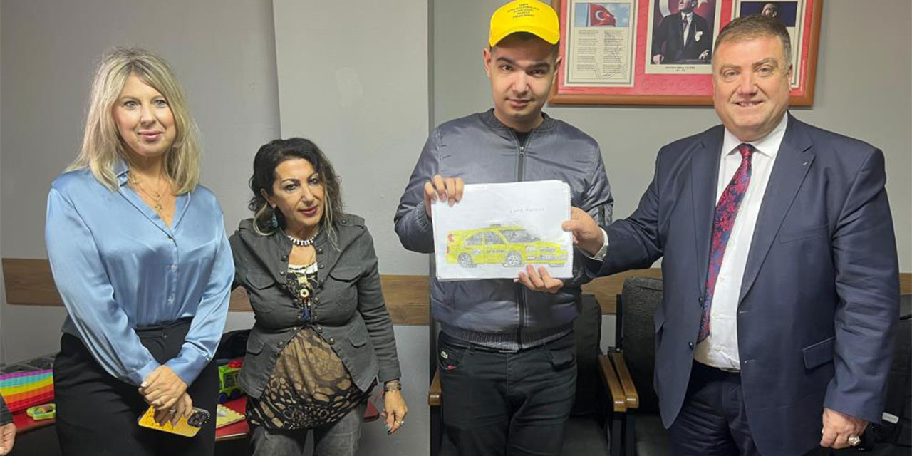 Taksi tutkunu Halil’e Başkan Özkan’dan özel sürpriz