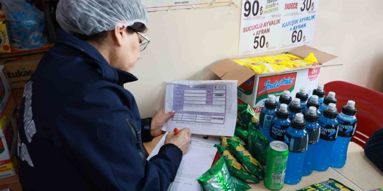 Yunusemre zabıtasından okul çevrelerinde denetleme