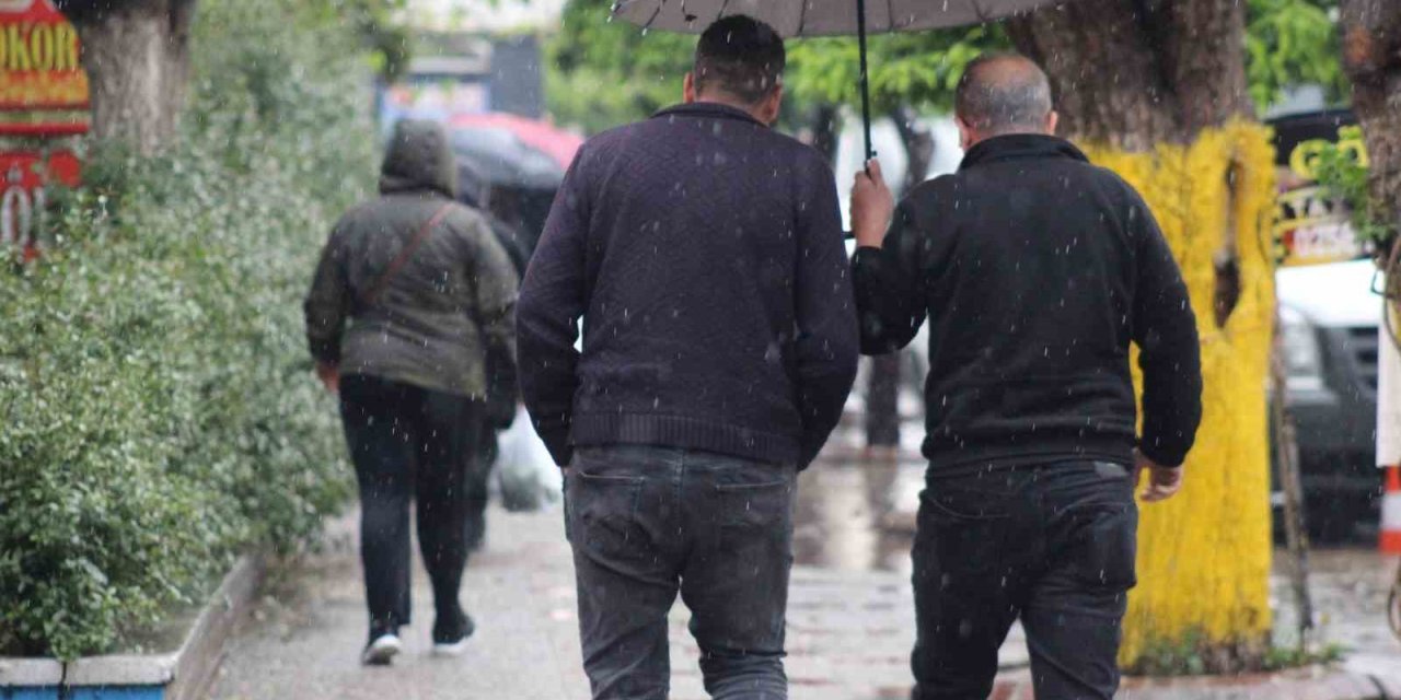 Aydın’da yağış akşam saatlerine kadar sürecek