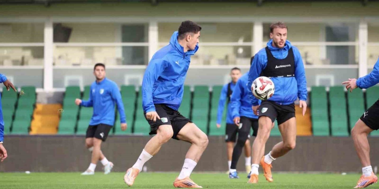 Burhan Eşer: "Bodrum FK armasının olduğu her maç bizim için önemlidir"